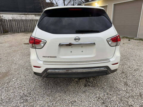 2013 Nissan Pathfinder S