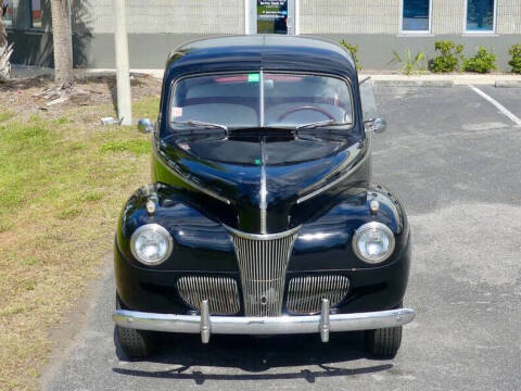 1941 Ford Deluxe