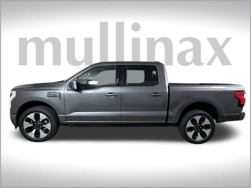 2023 Ford F-150 Lightning Platinum