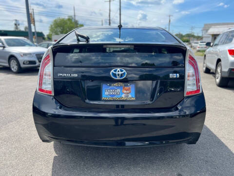 2014 Toyota Prius Five