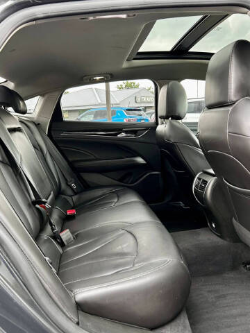 2017 Buick LaCrosse Essence