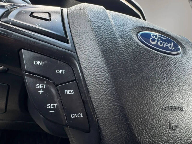 2019 Ford Edge SE