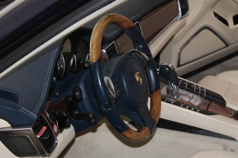 2011 Porsche Panamera