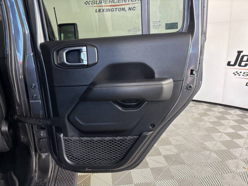 2021 Jeep Gladiator High Altitude