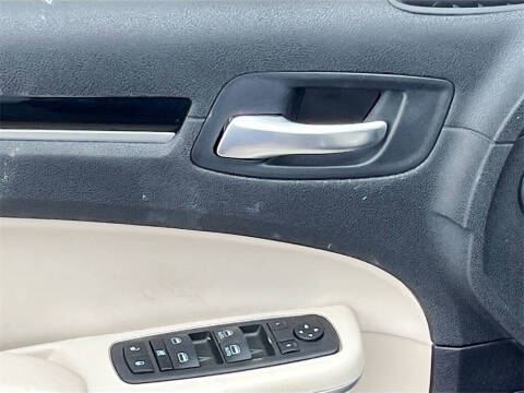 2023 Chrysler 300 Touring