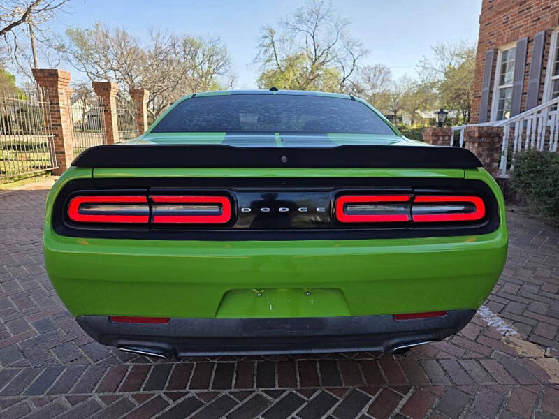 2017 Dodge Challenger