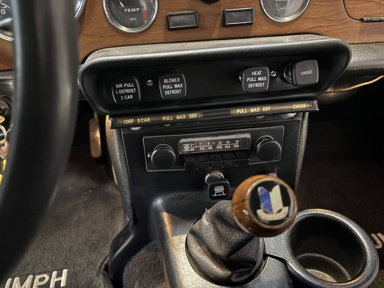 1974 Triumph TR6 23