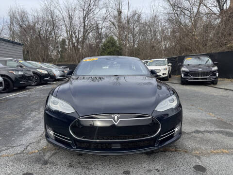 2015 Tesla Model S 85D
