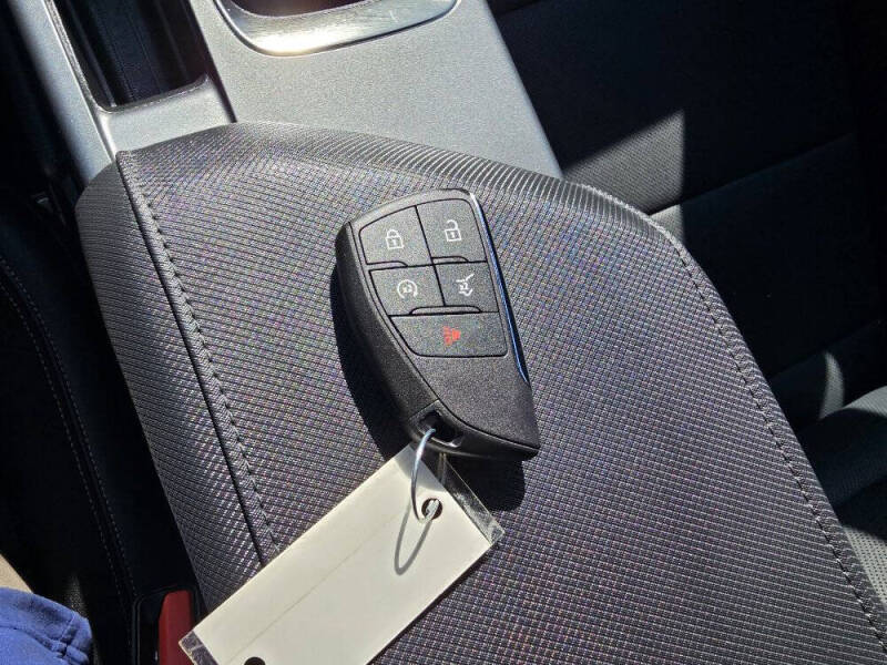 2024 Chevrolet Equinox EV Launch Edition