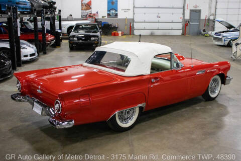 1957 Ford Thunderbird