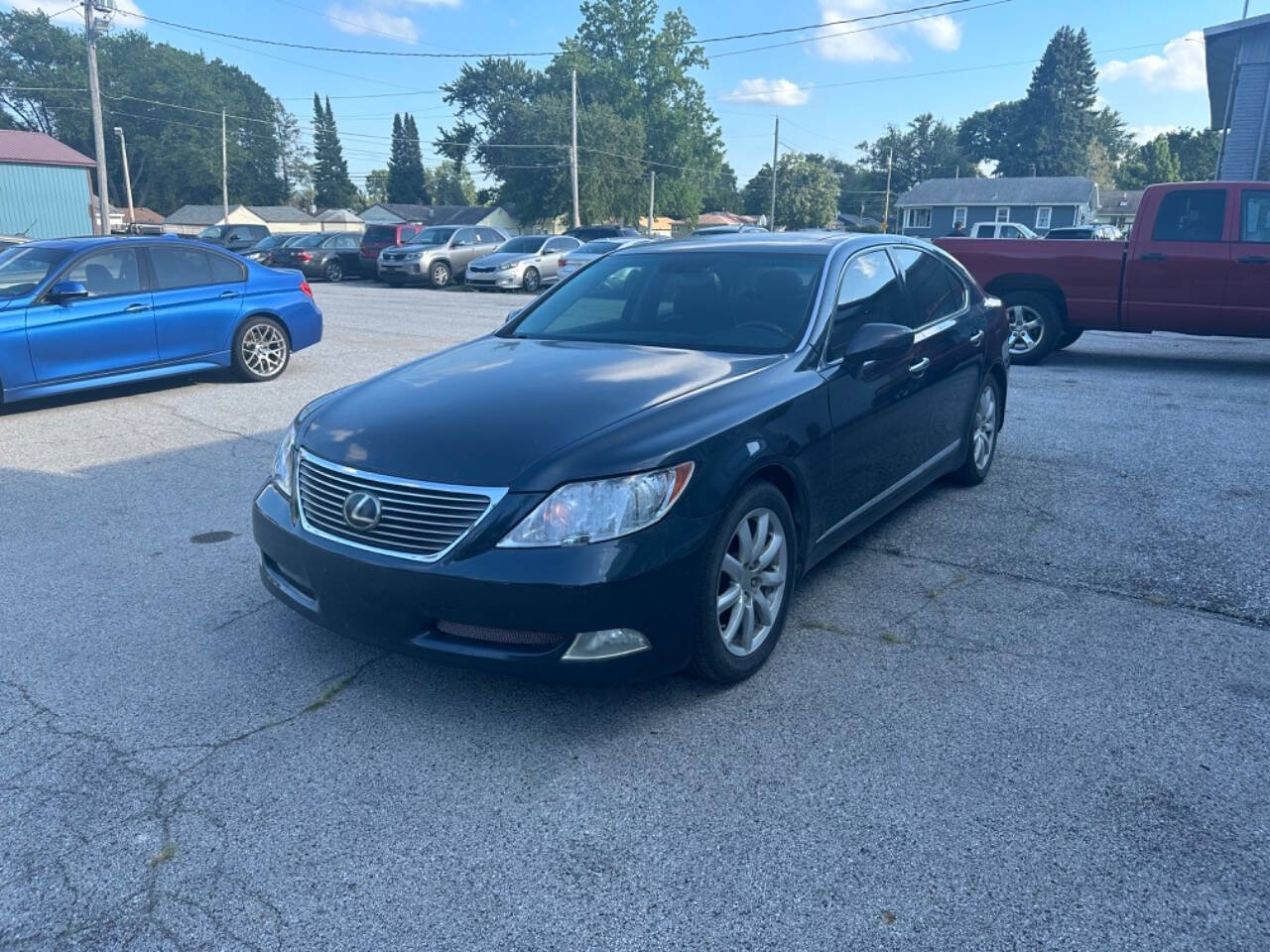 2007 Lexus LS 460 for sale at Midwest Auto Loans in Davenport, IA