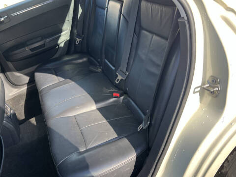 2010 Chrysler 300 Touring