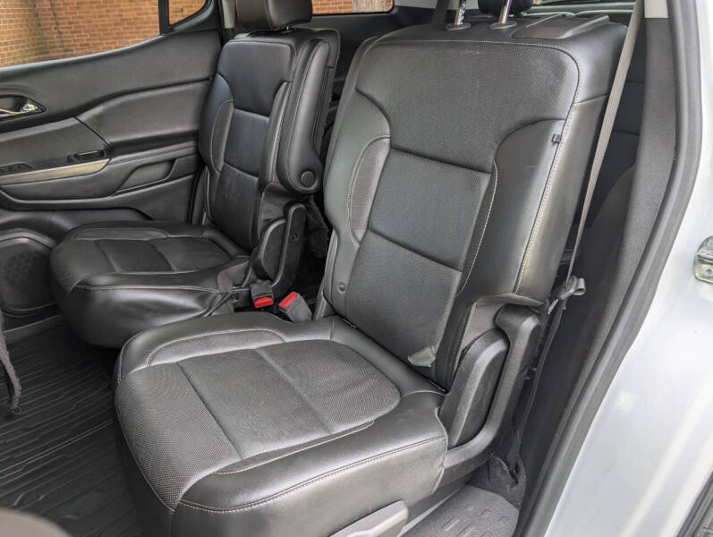 2020 GMC Acadia SLT
