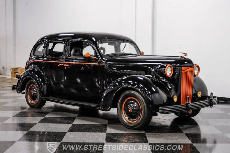 1937 Chrysler Desoto