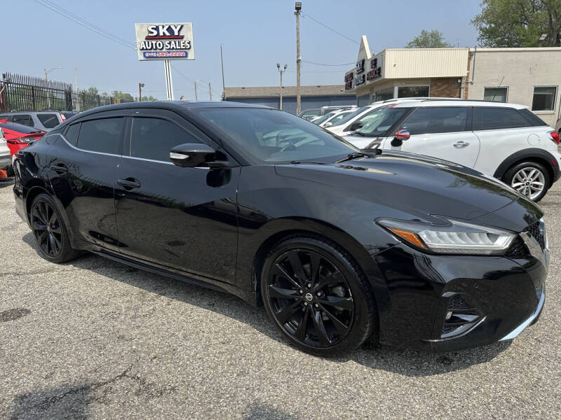 2019 Nissan Maxima SR