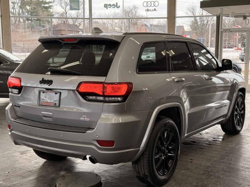 2019 Jeep Grand Cherokee Altitude