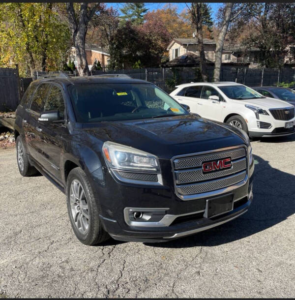 2014 GMC Acadia Denali photo 2