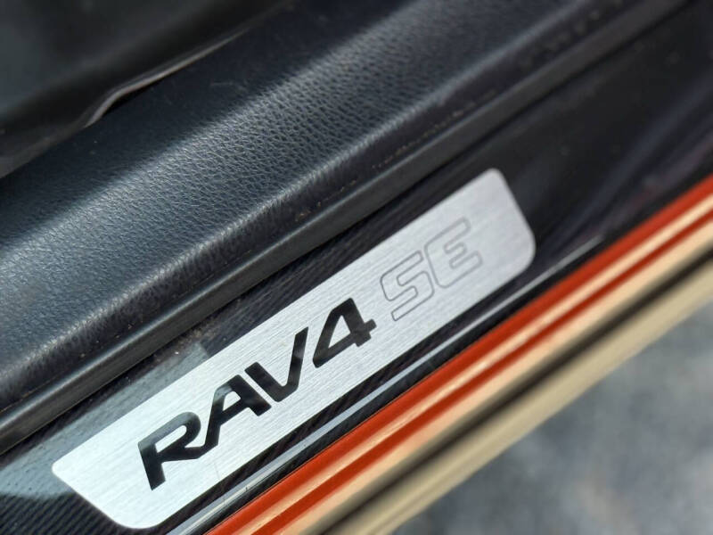 2016 Toyota RAV4 SE