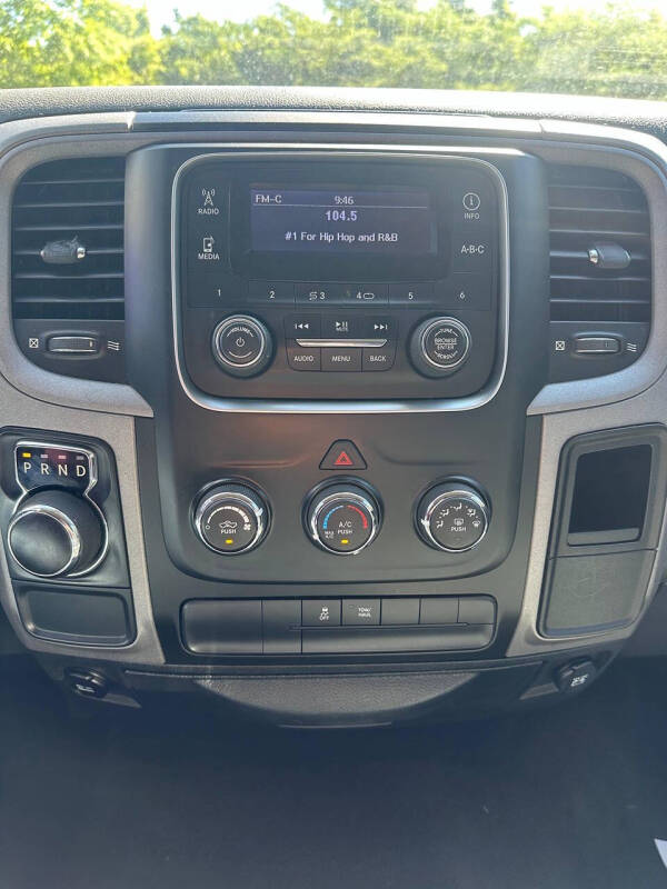 2017 RAM 1500 Express