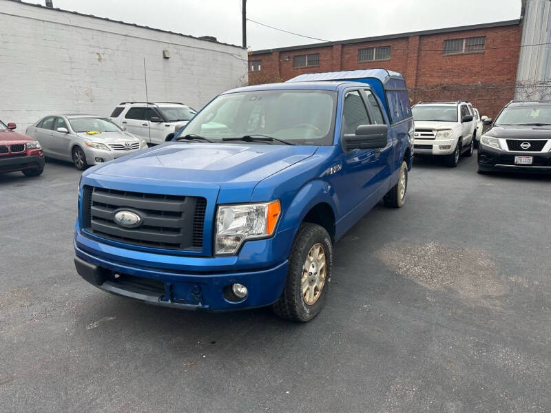 2009 Ford F-150 STX photo 4