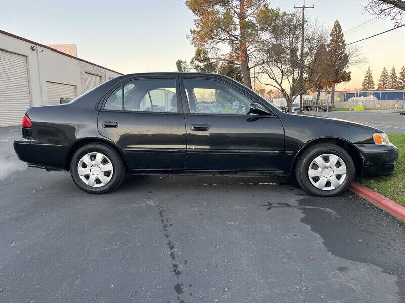 2001 Toyota Corolla LE