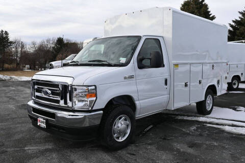 2025 Ford E-Series