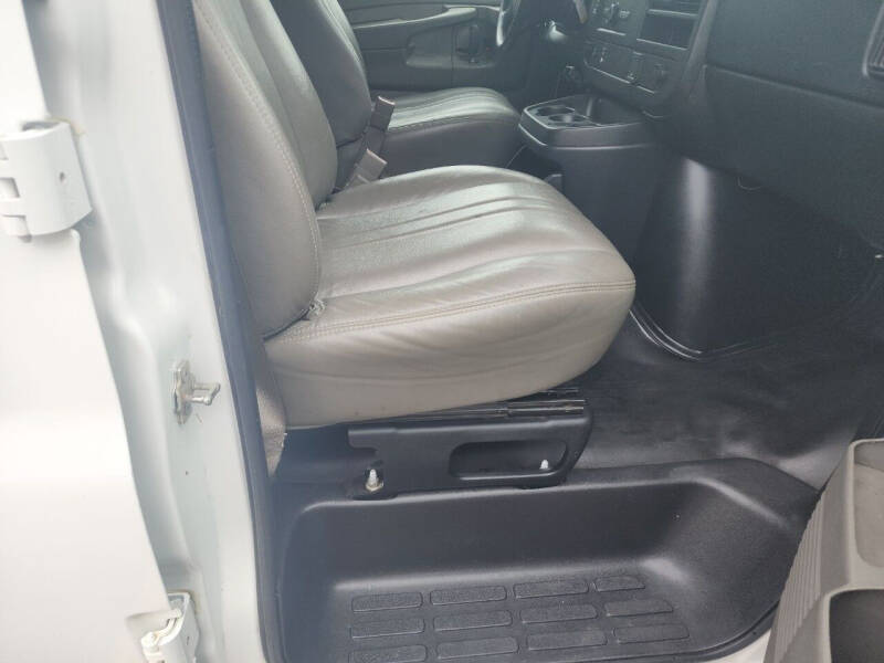 2015 Chevrolet Express 2500