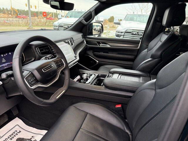 2024 Jeep Wagoneer L Series III