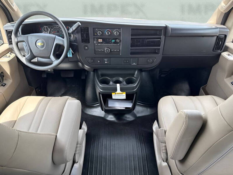 2026 Chevrolet Express 2500