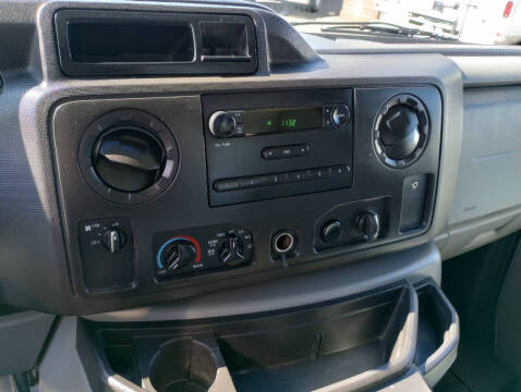 2018 Ford E-Series E-350 SD