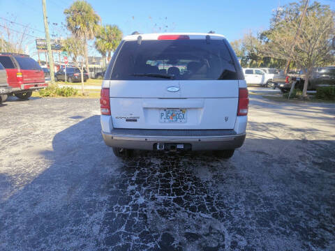 2004 Ford Explorer Eddie Bauer