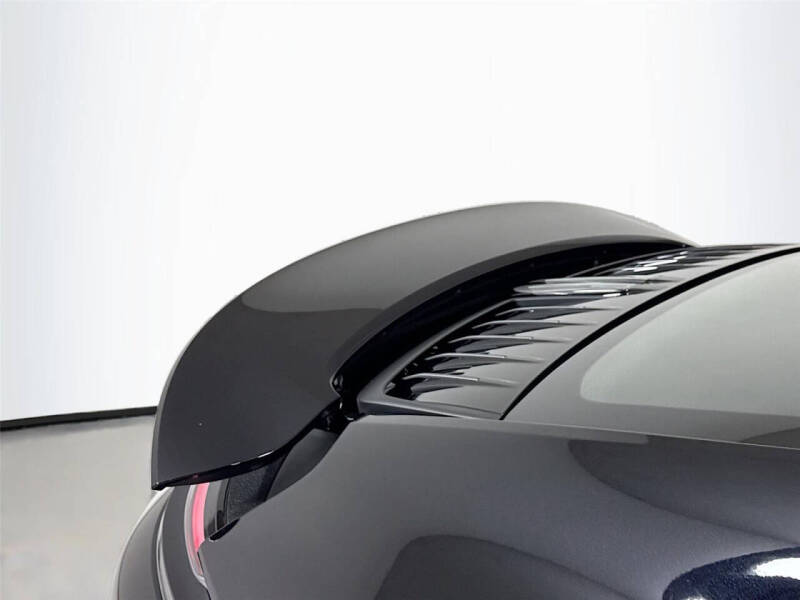 2025 Porsche 911 Carrera T