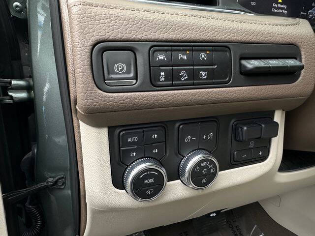 2023 GMC Yukon XL Denali