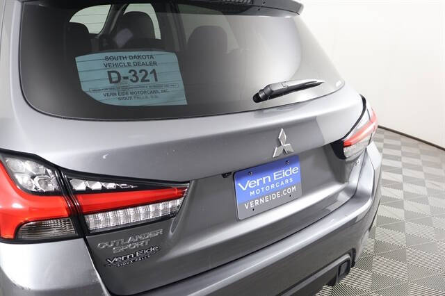 2023 Mitsubishi Outlander Sport SE