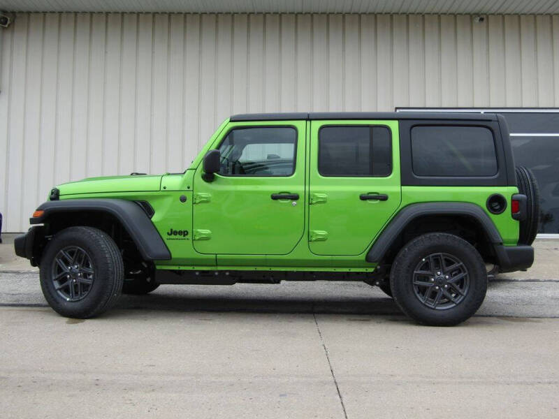 2026 Jeep Wrangler Sport RHD