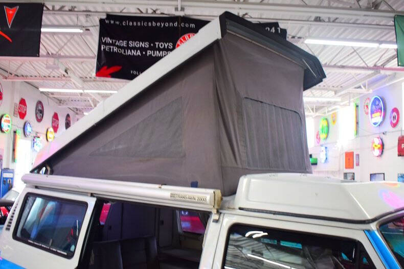 1989 Volkswagen Vanagon GL Camper