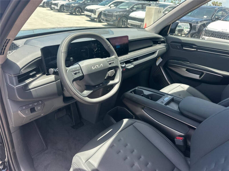 2026 Kia EV9 Wind