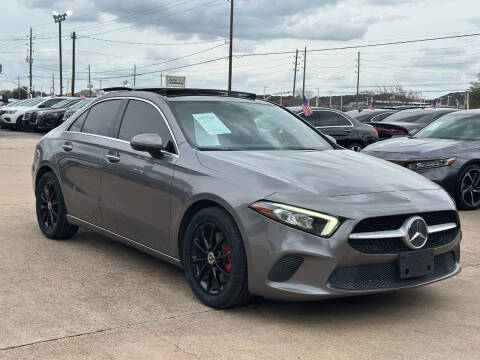 2019 Mercedes-Benz A-Class A 220