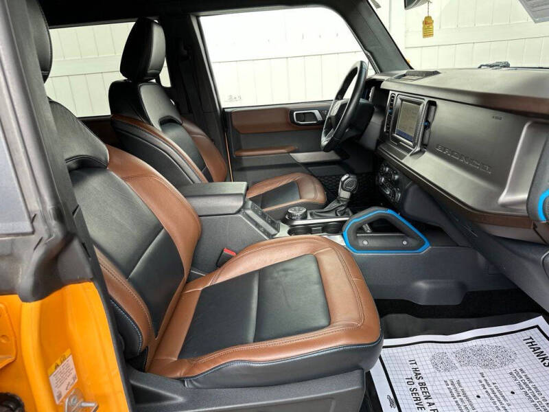 2022 Ford Bronco Outer Banks Advanced