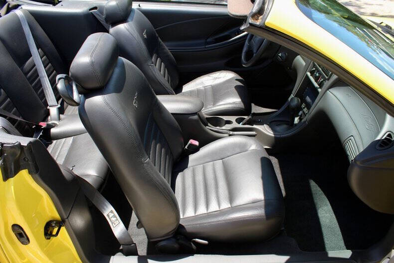 2001 Ford Mustang GT