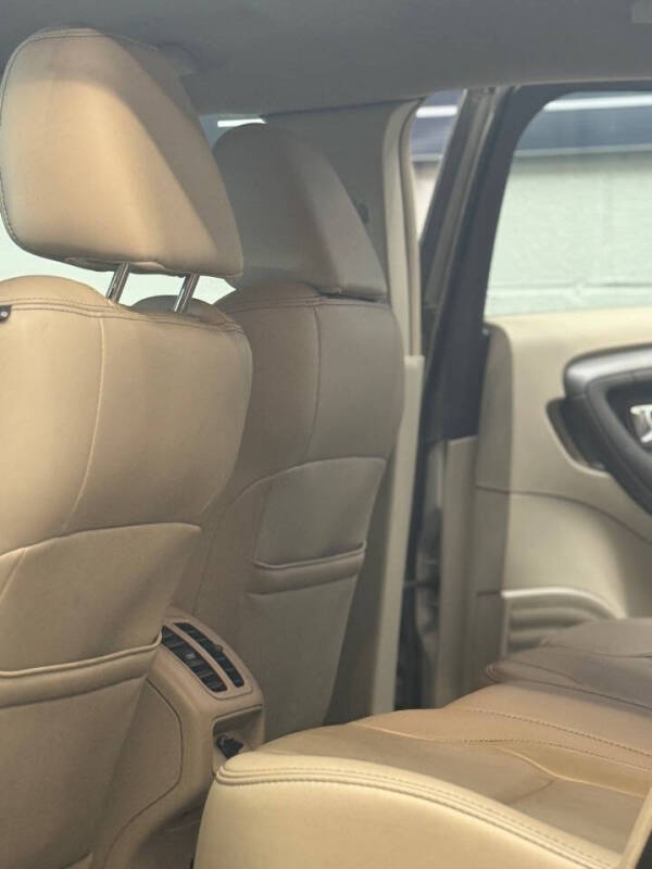 2012 Ford Taurus SEL