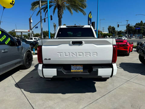 2023 Toyota Tundra SR5