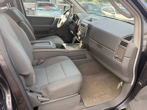 2006 Nissan Titan SE