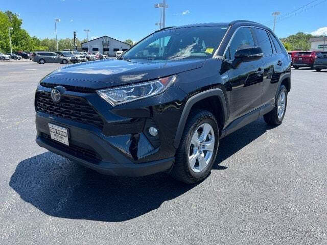 2020 Toyota RAV4 Hybrid 3