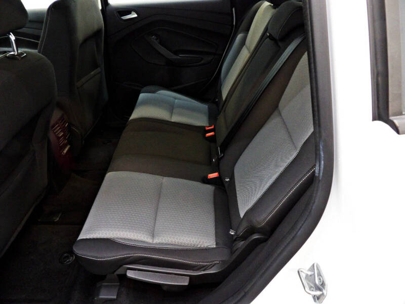 2017 Ford C-MAX Hybrid SE