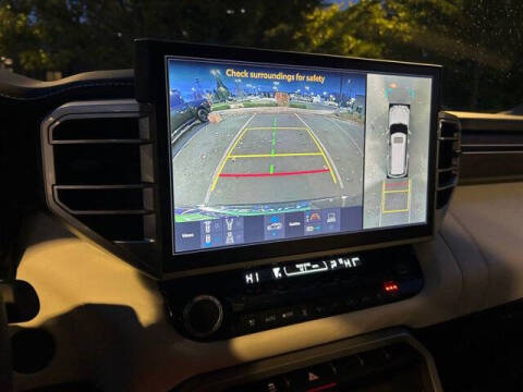 2025 Toyota Sequoia SR5