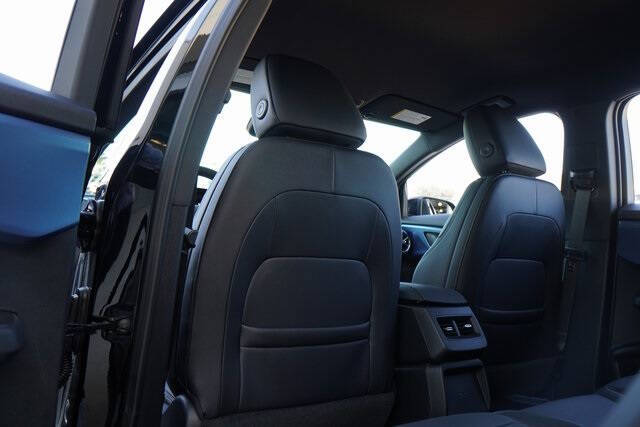 2025 Chevrolet Equinox EV LT 2