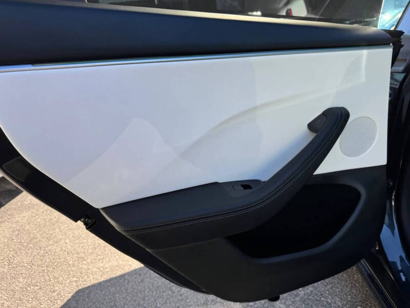 2024 Tesla Model 3 Performance