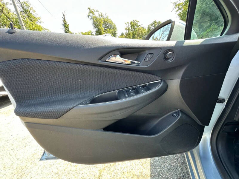 2018 Chevrolet Cruze LS Auto