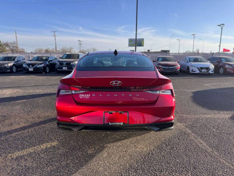 2022 Hyundai Elantra SEL